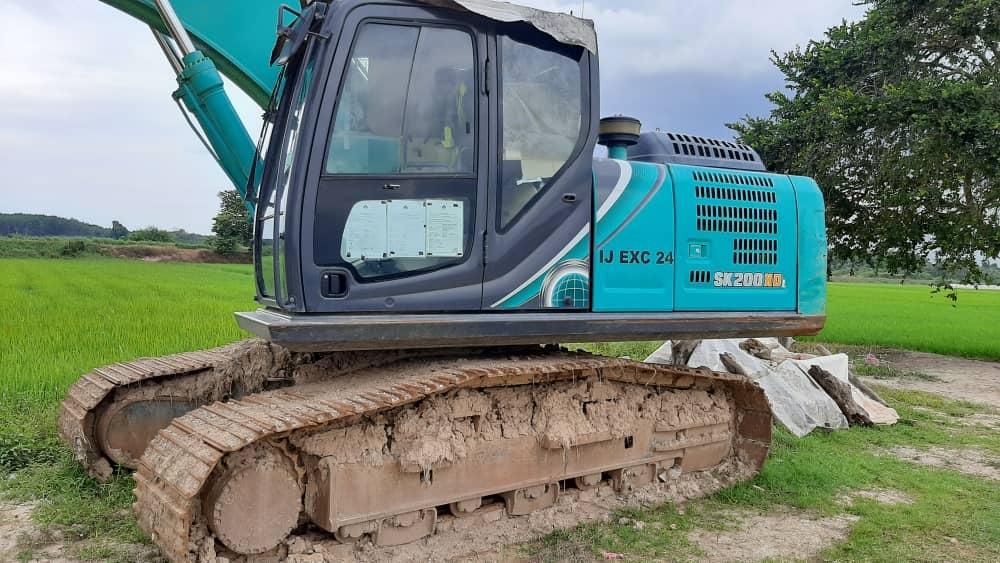 SK200 excavator - Photo reference R07 - Ooi Bah Seng & Sons