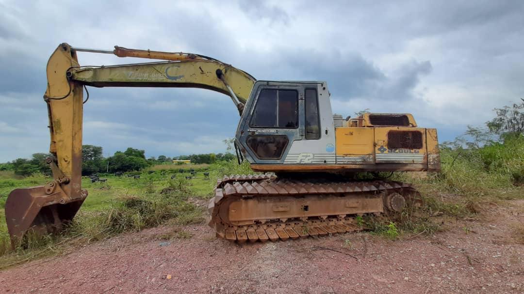 Sumitomo excavator - Photo reference R04 - Ooi Bah Seng & Sons
